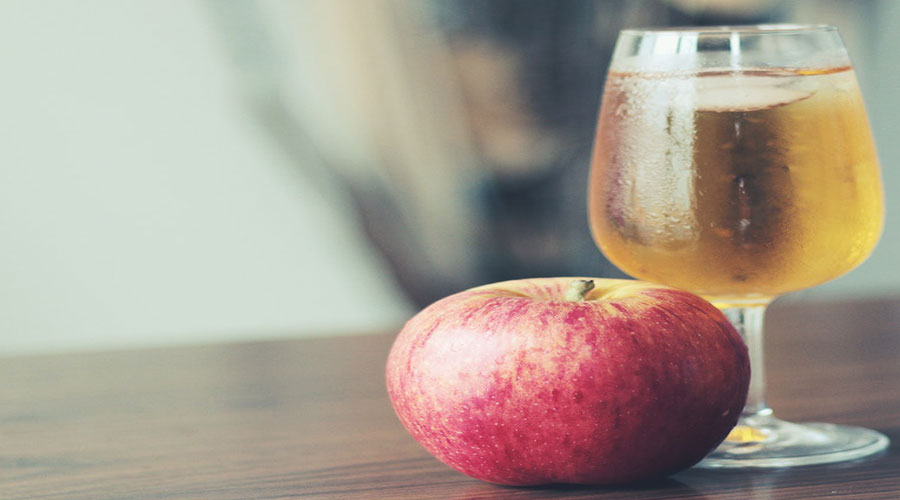 सेब का जूस पीने के फायदे